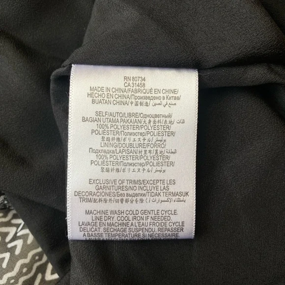 BCBGeneration Woman’s Black/White Pattern Mini Dress, Size 6 - Picture 2 of 10